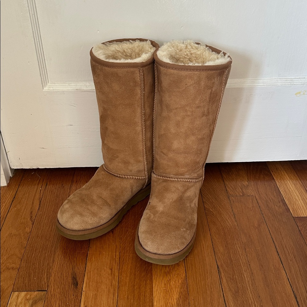 UGG Classic Tall Boots chestnut Sheepskin